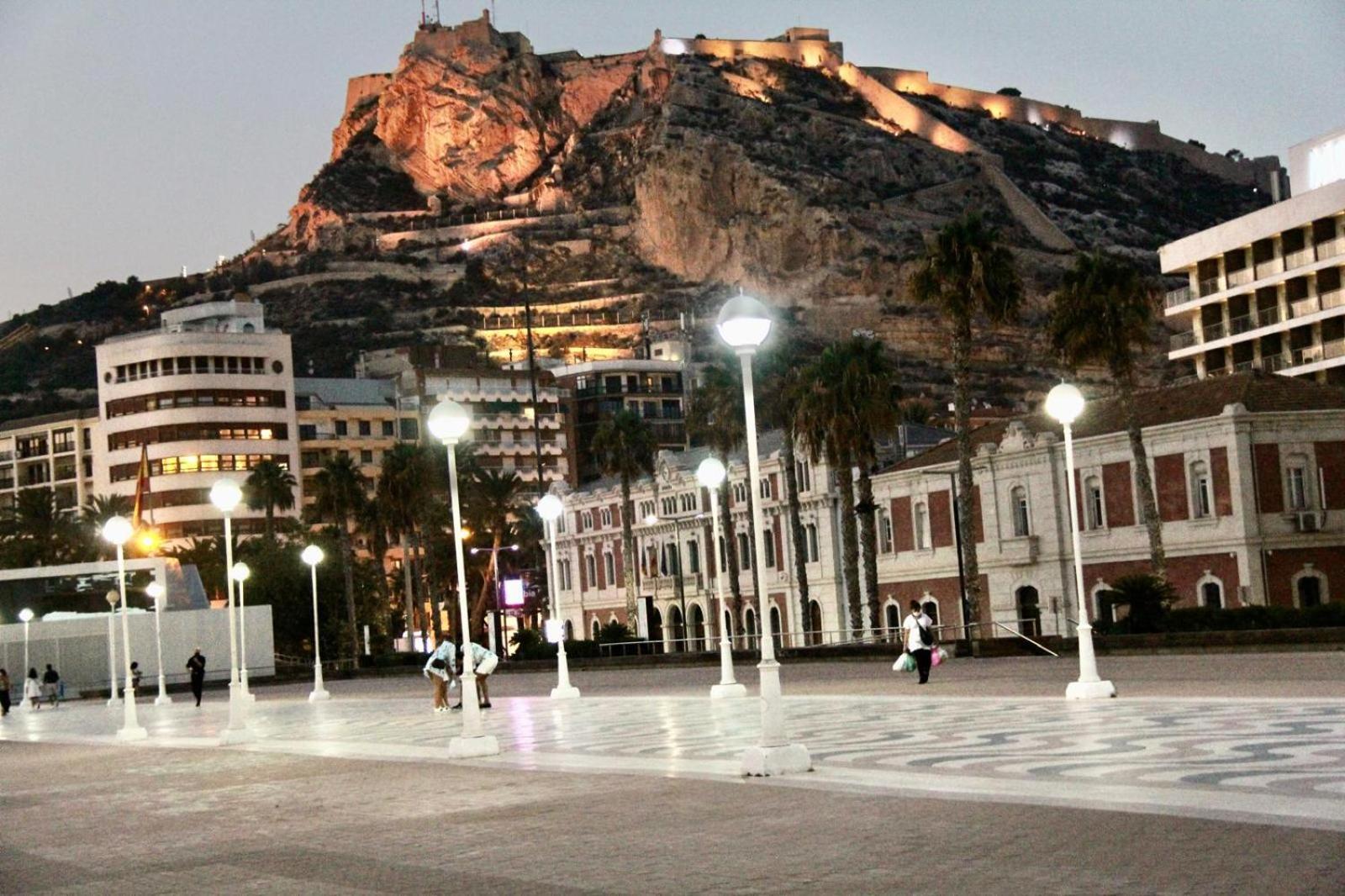 Bs Luxury Estate El Campello Lägenhet Exteriör bild
