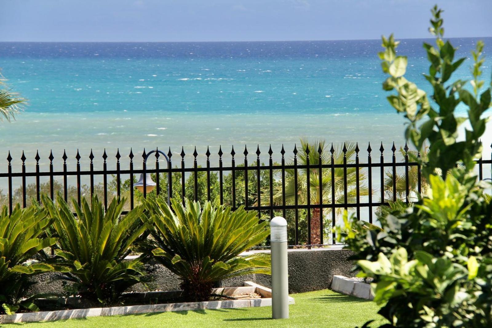 Bs Luxury Estate El Campello Lägenhet Exteriör bild